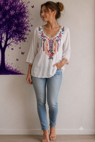 White embroidered neck - white, v-neck