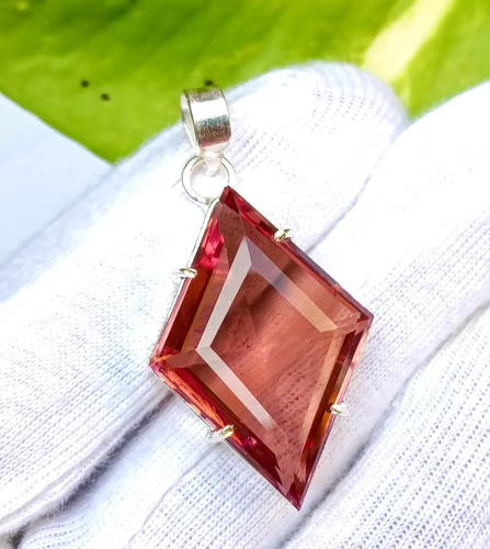 Color changing zultanite - ct,