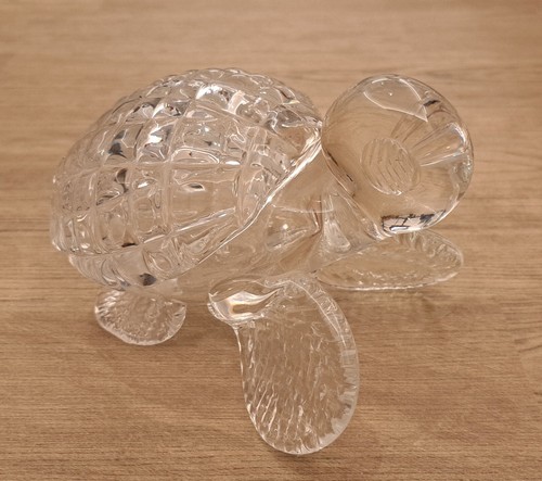 Crystal glass marine turtle - crystal,