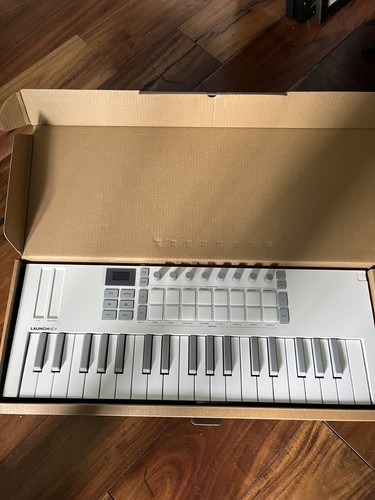 Novation launchkey mini - novation,
