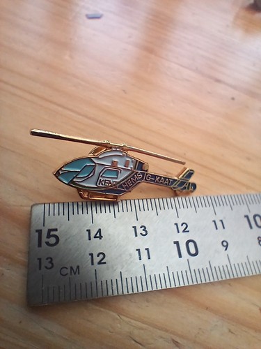 Kent air ambulance badge - air,