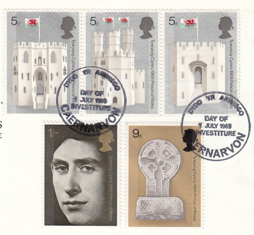Prince charles investiture - investiture, gb