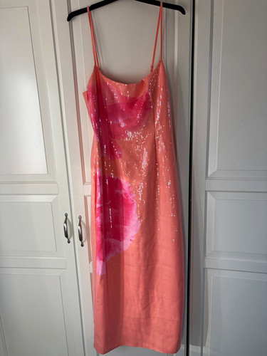 White fox sequin telling - telling, me