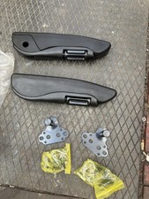 Captain seats armrests - captain,