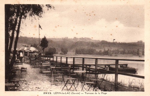 Old postcard lepin le lac - postcard,