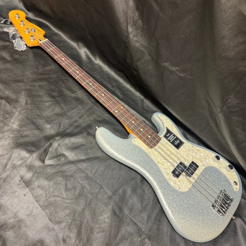 Fender player precision p - player,