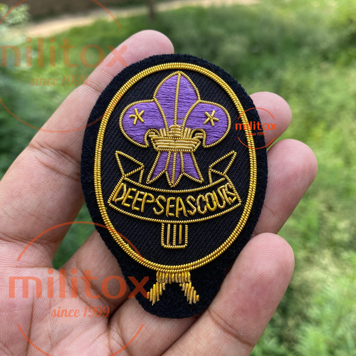 Deep sea scouts hand - deep,