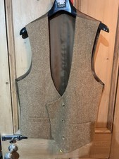 Moss Bros Waistcoat 44”R