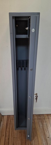 Grey metal gun cabinet with - grey,