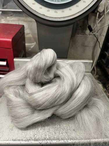 Grey wool alpaca blend roving - wool/alpaca,