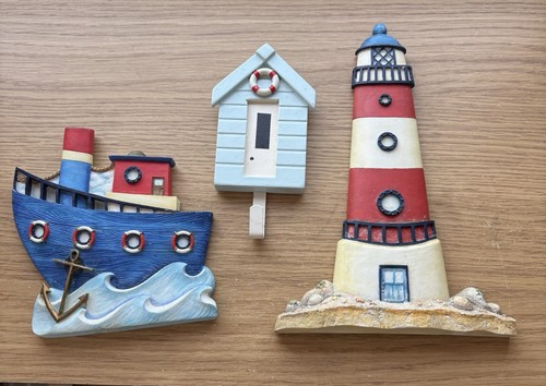 Seaside theme plaques - seaside, nautical