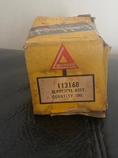 113168 Lockheed Clutch Slave Cylinder for Standard Vignale 6 cyl. 1960-1962