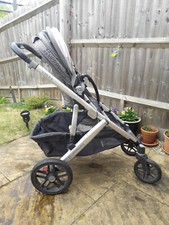 UPPAbaby Vista 2018 model with pushchair seat and carrycot