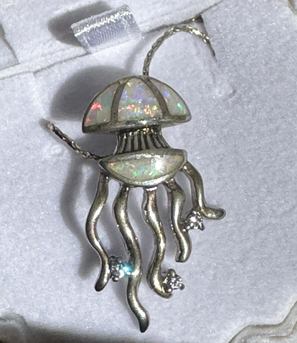 Jellyfish pendant white opals - jellyfish,