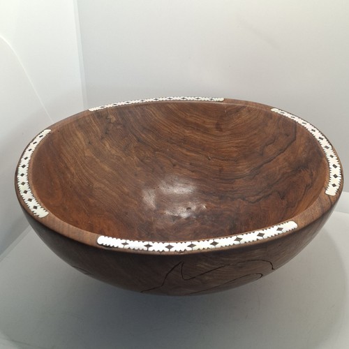 Hand carved solomon - hand, islands