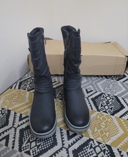 BNIB Pavers Relife R Tex Wool