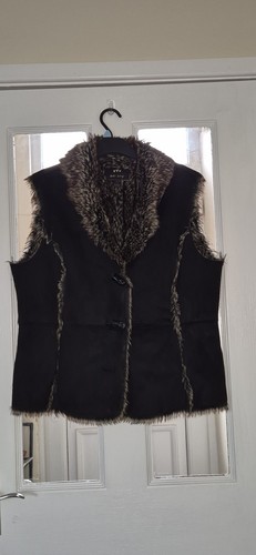 Gorgeous women faux fur - gorgeous,