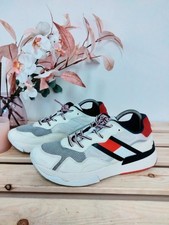 Tommy Jeans white navy red