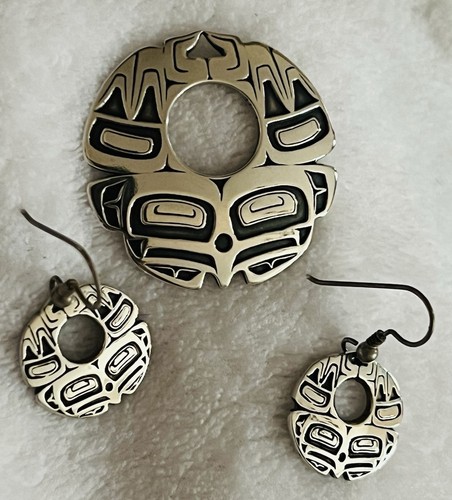 Native canadian haida - canadian, silver
