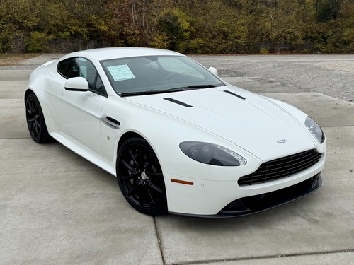 2015 aston martin vantage - aston, v8