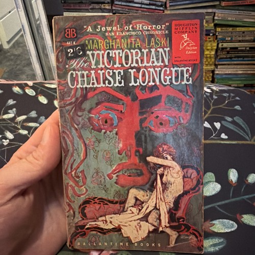 The victorian chaise - the,