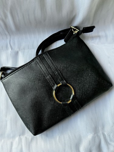 Avon stylish black shoulder - avon,