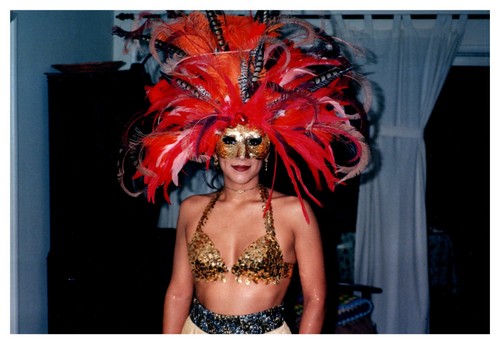 1990s woman showgirl costume - 1990s,