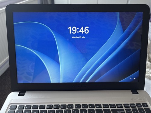 Laptop asus sonic master - laptop,