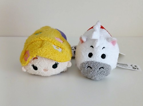 Tsum bundle rapunzel and - tsum,