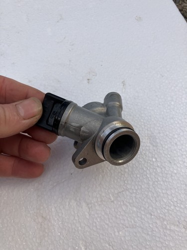 Honda bf2 outboard engine - honda,