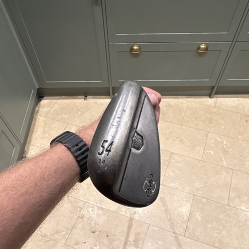 Wilson staff tour gap wedge - wilson, fg