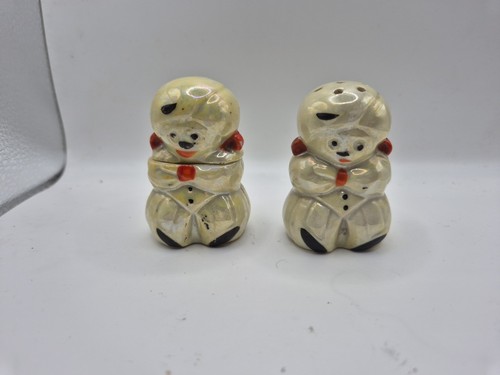Vintage couple salt pepper - &,