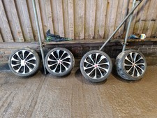 Jaguar XF Alloy Wheel & Tyre