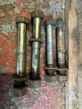 Saxo 106 Rear Axle Shock Mounting Bolts 