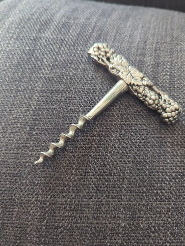 Metal grape vine corkscrew - metal,