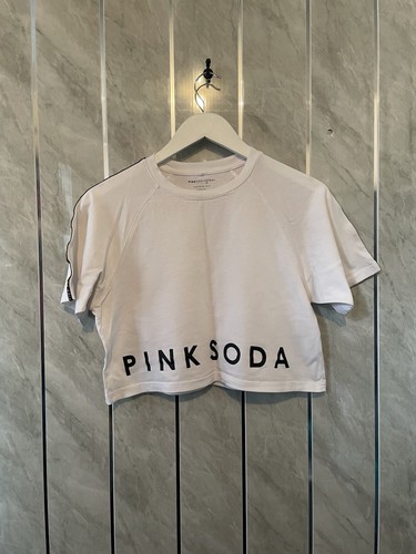 Women pink soda white - soda,