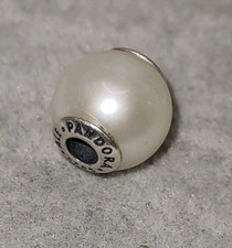 Genuine Pandora Dignity