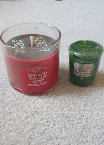 Yankee candle bundle - candle, on