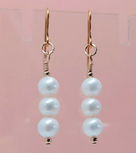 9ct gold pearl earrings - 9ct,