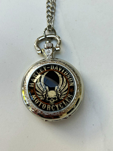 Silver tone motorcycles skull - silver,