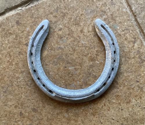 Real aluminium horse shoes - real,