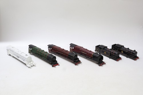 Hornby dublo locomotive bodies - hornby,