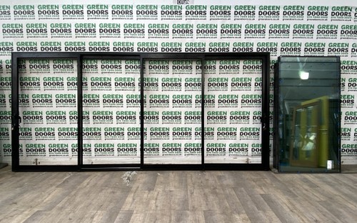 Black aluminium sliding doors - black,