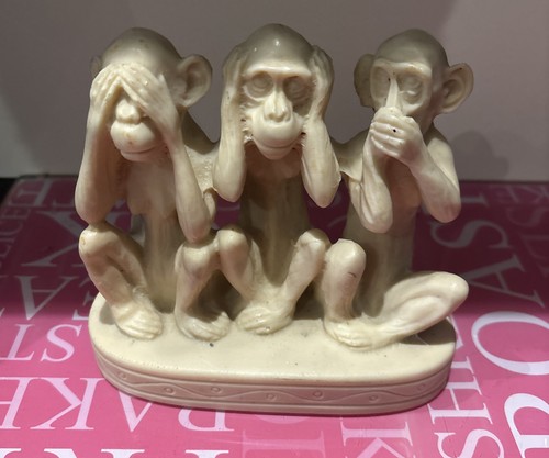 Ivory colour resin - ivory, wise