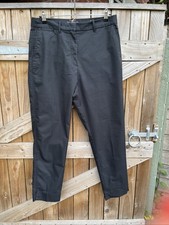 Marks & Spencer’s Black Capri Pants Side Pockets Zip Close Size 14R Hem Splits
