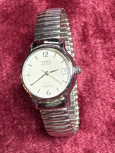 Vintage women timex - vintage, women’s