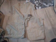 Team diawa pocketed vest khaki