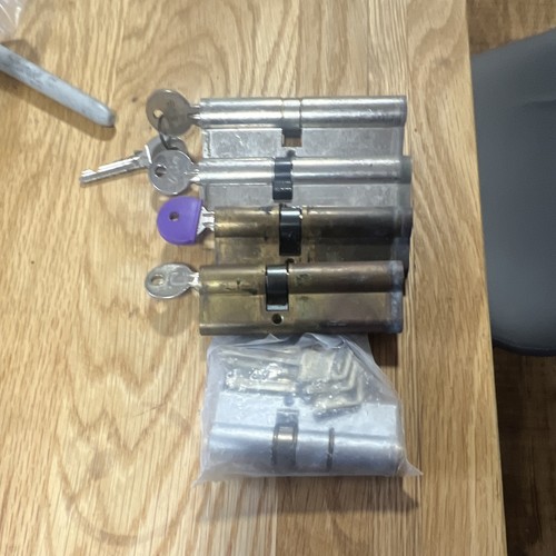 Euro cylinders lock barrels - /,