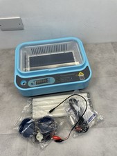 Egg incubator hatching eggs - 24,