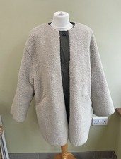 Mango Oversized Cream Borg